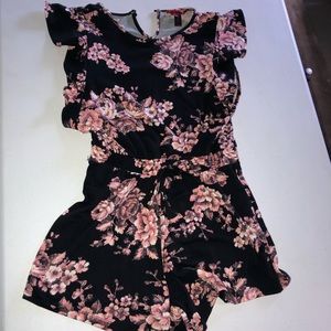 Hot Kiss Other - Women’s size large hot kiss romper outfit Hot Kiss Other - Women’s size large hot kiss romper outfit